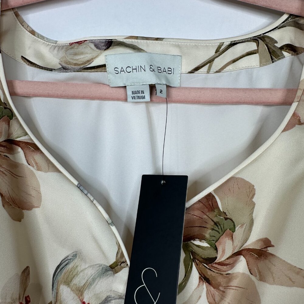 NWT SACHIN + BABI AMY Dress in Eggshell Venetia Petals Floral Satin Maxi Long 2 - Picture 9 of 14